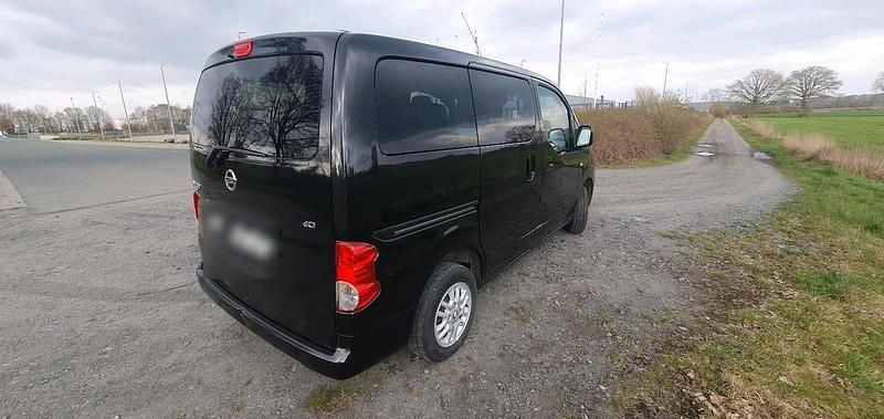 Gebraucht Nissan NV200 110 PS (80 kW) 2011 Schwarz Van / Kleinbus