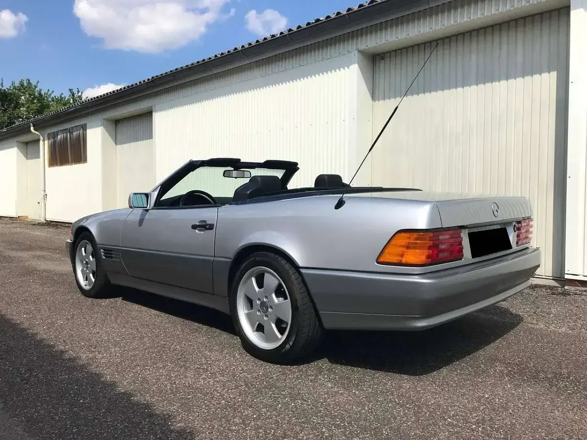 Gebraucht Mercedes SL500 326 PS (239 kW) 1991 Silber Cabrio