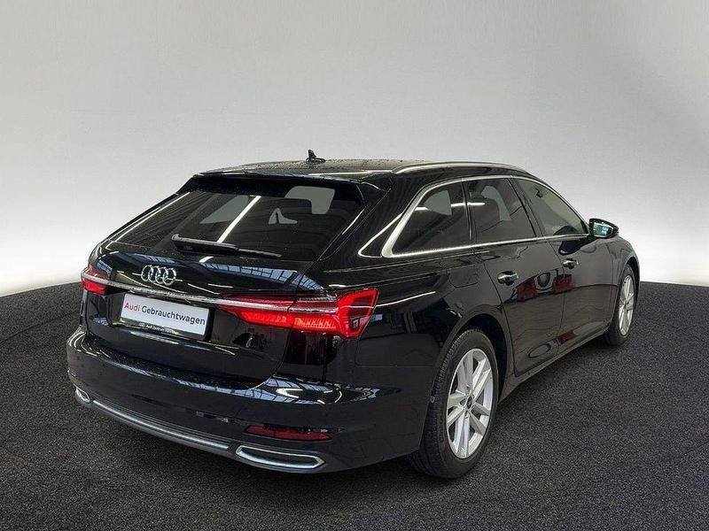 Gebraucht Audi A6 Ambiente 204 PS (150 kW) 2022 Brillantschwarz Kombi