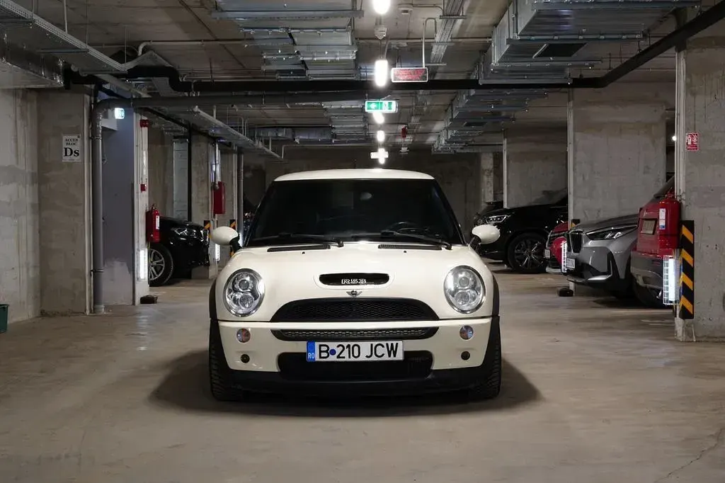 Gebraucht Mini John Cooper Works 211 PS (155 kW) 2005 Weiß Kleinwagen