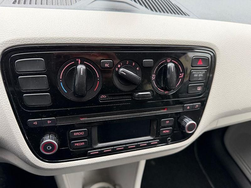 Gebraucht VW up! move up! 60 PS (44 kW) 2012 Schwarz Kleinwagen