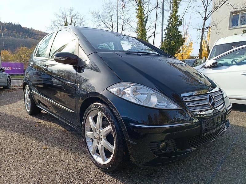 Gebraucht Mercedes A170 116 PS (85 kW) 2008 Kosmosschwarz Limousine