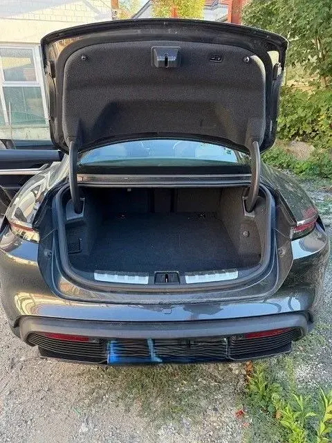 Gebraucht Porsche Taycan Turbo 500 kW (680 PS) 2021 Grau Limousine