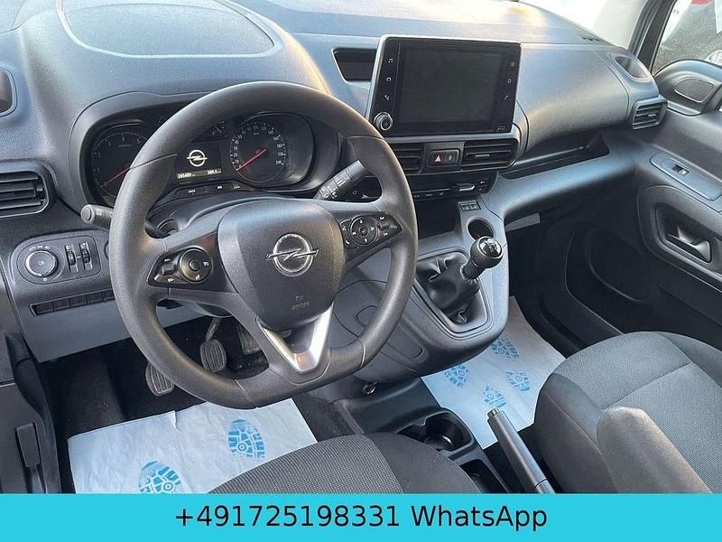 Gebraucht Opel Combo 102 PS (75 kW) 2021 Silber Van / Kleinbus