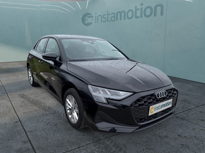 Schwarz Gebraucht 2024 Audi A3 Limousine | 30.390 € (Fairer Preis) - Bild 1/3