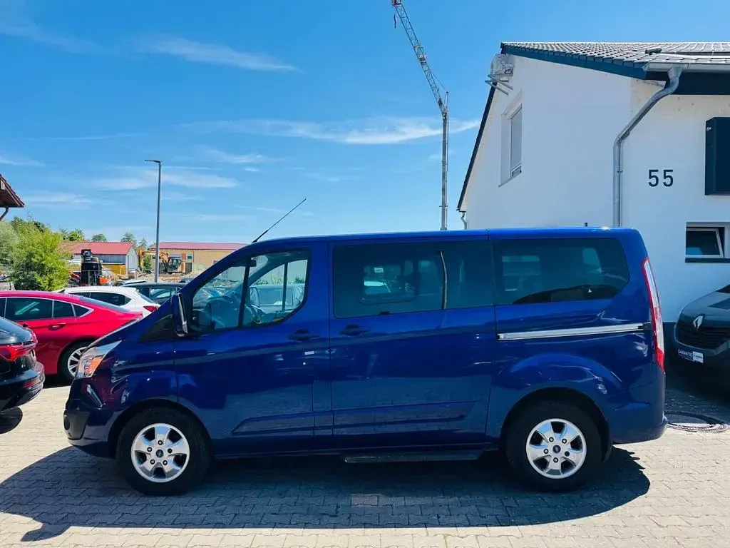 Używany Ford Tourneo 170 KM (125 kW) 2016 Niebieski Minivan