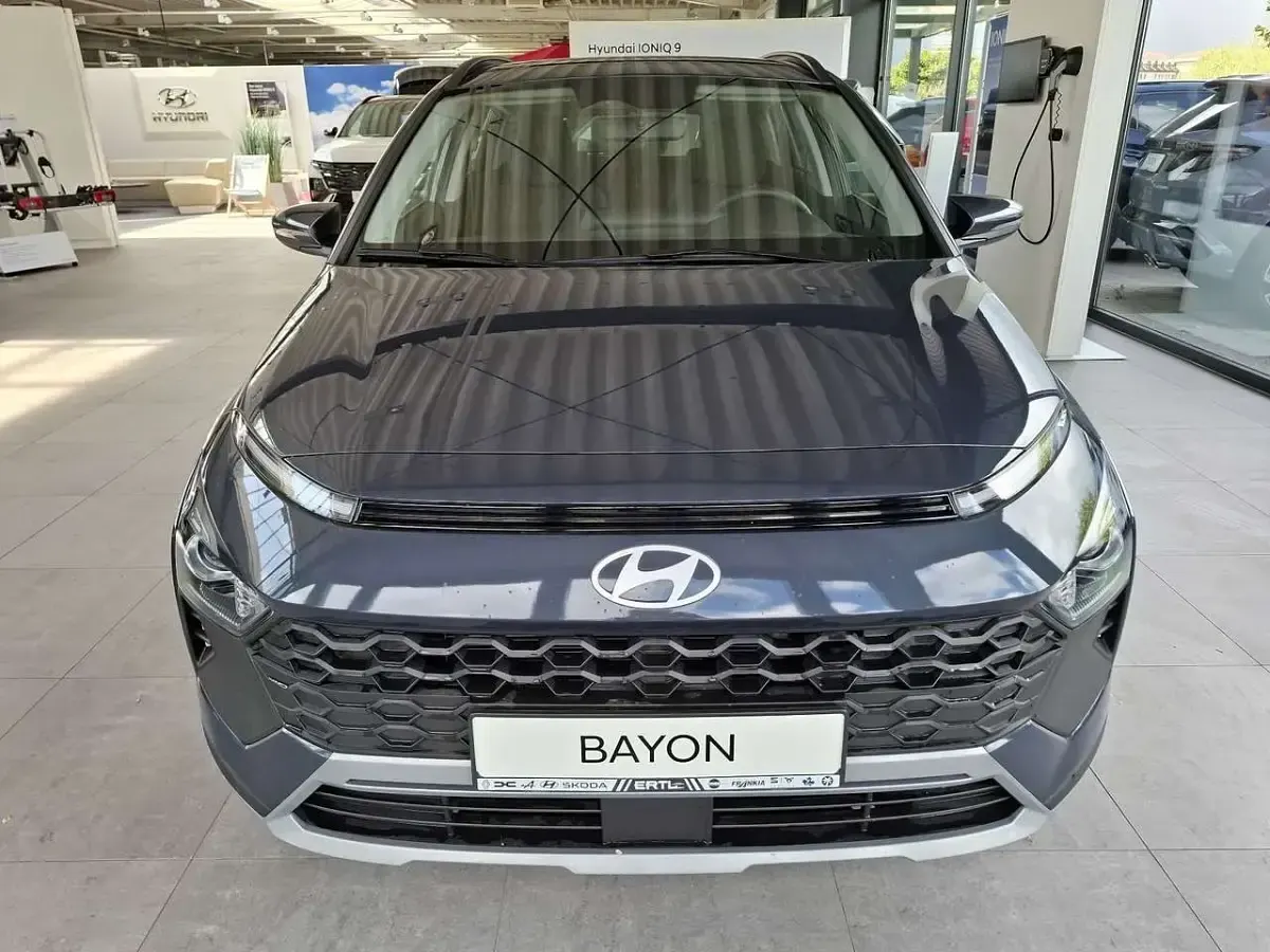 Neu Hyundai Bayon Select 101 PS (74 kW) 2025 Aurora grey SUV