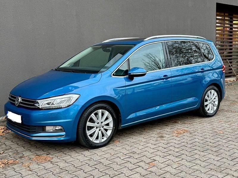 Gebraucht VW Touran Highline 190 PS (139 kW) 2016 Blau Van / Kleinbus