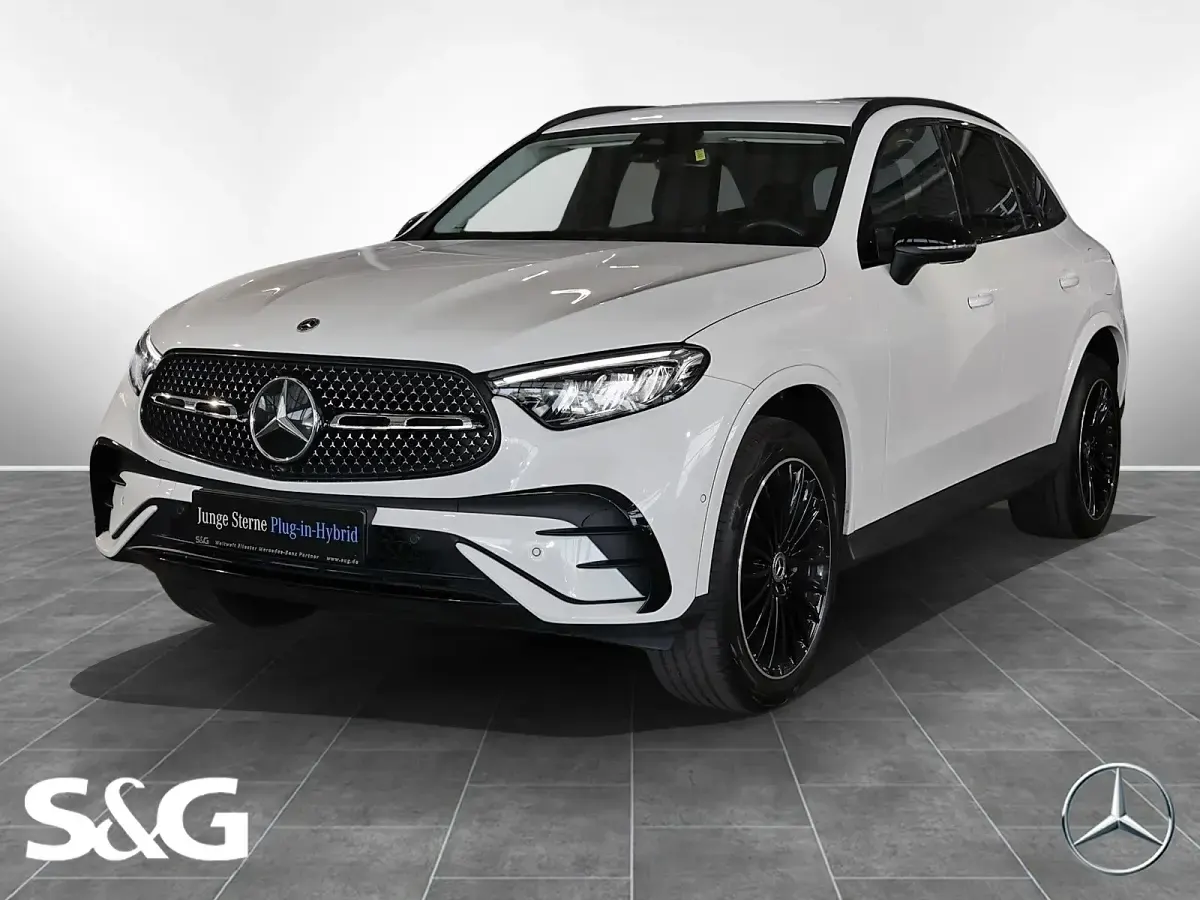Gebraucht Mercedes GLC400d AMG 252 PS (185 kW) 2023 SUV