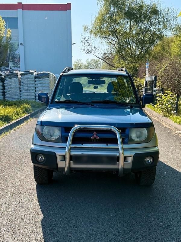 Occasion Mitsubishi Pajero 120 ch (88 kW) 2000 Bleue SUV