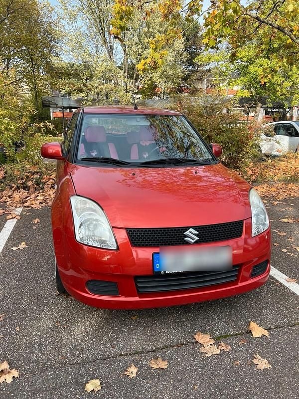 Rot Gebraucht 2007 Suzuki Swift Kleinwagen | 1.050 € (Fairer Preis) - Bild 1/4