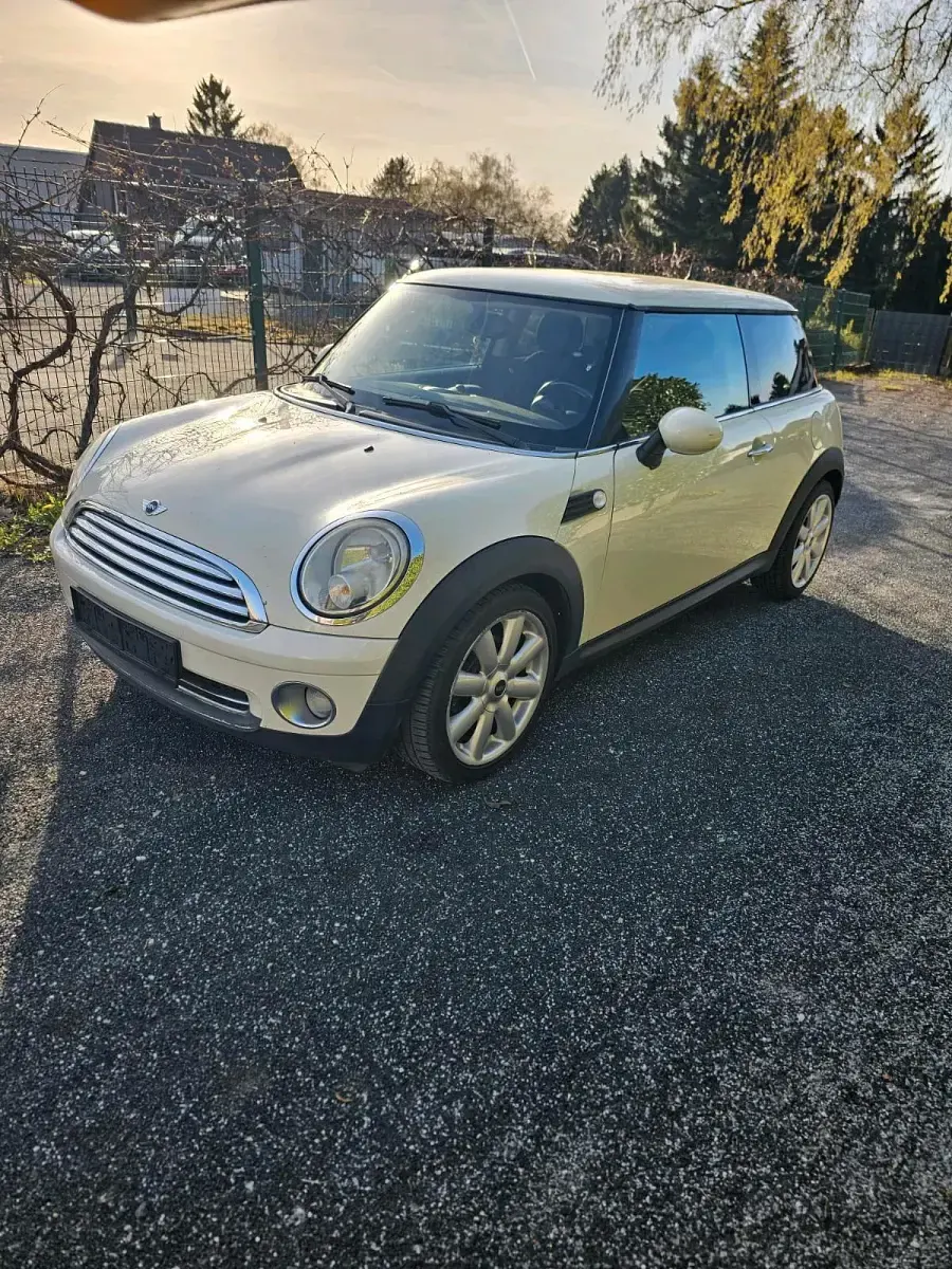 Usado Mini ONE 95 CV (69 kW) 2007 Blanco Utilitario