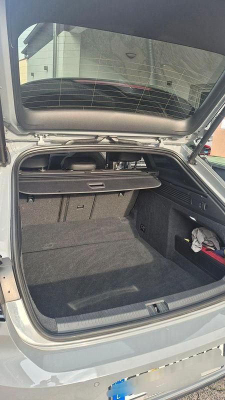 Gebraucht VW Arteon R-line 200 PS (147 kW) 2021 Grau Kombi