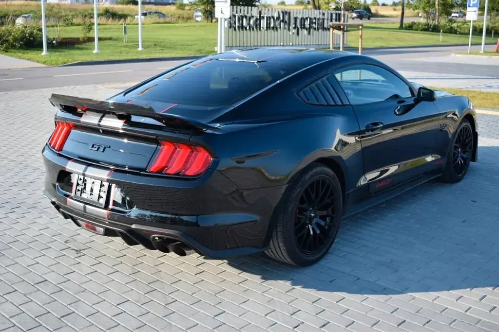 Gebraucht Ford Mustang GT 450 PS (330 kW) 2018 Schwarz