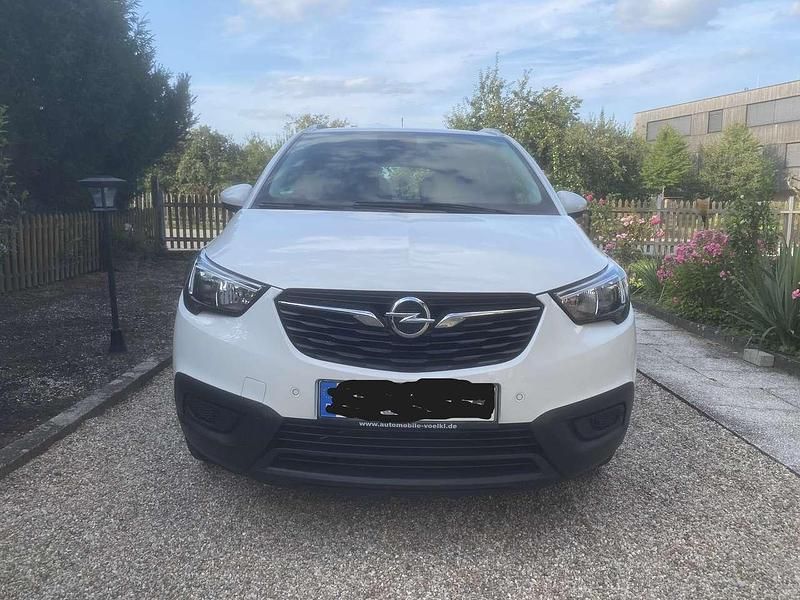 Weiß Gebraucht 2019 Opel Crossland X Ultimate SUV | 11.250 € (Guter Preis) - Bild 1/4