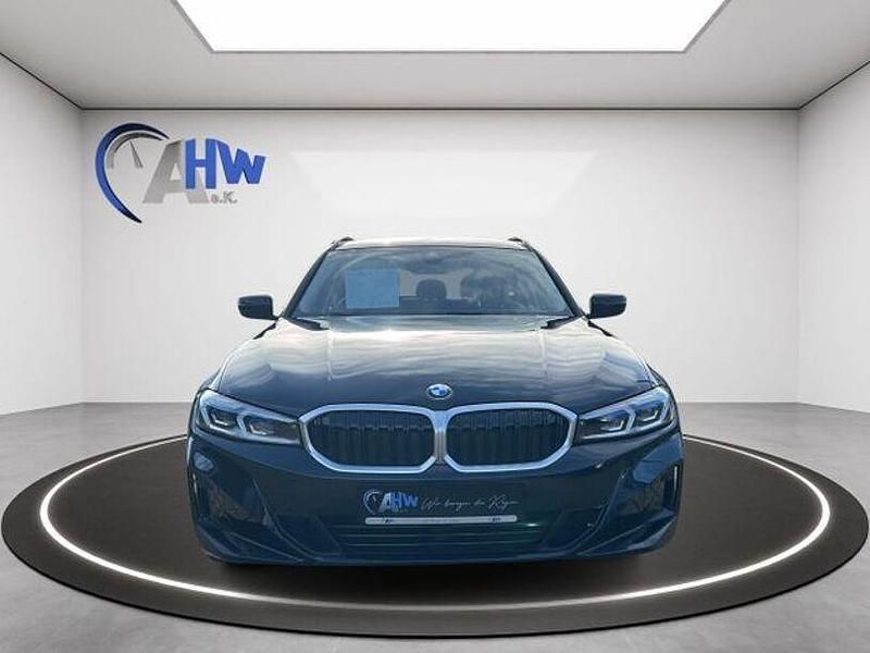 Gebraucht BMW 318 Performance 150 PS (110 kW) 2022 Schwarz Kombi