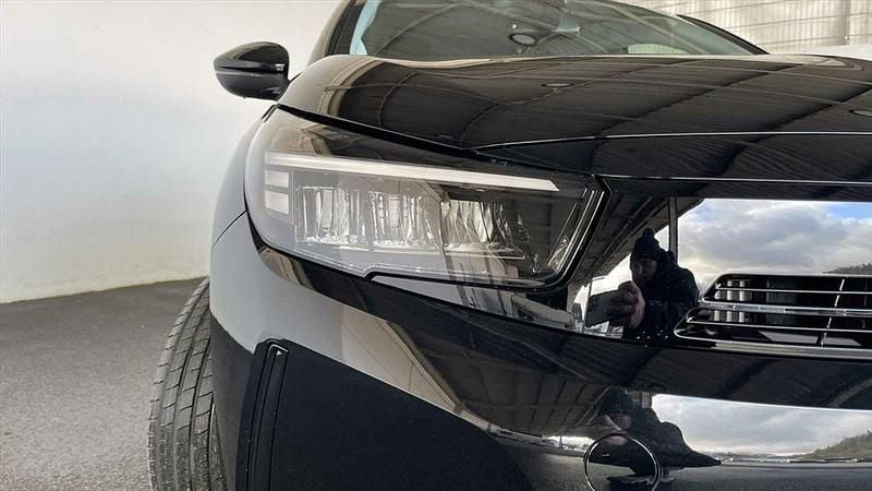 Neu Opel Corsa Edition+ 101 PS (74 kW) 2025 Schwarz Limousine