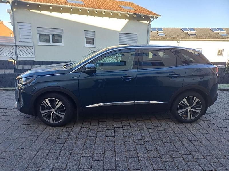 Gebraucht Peugeot 3008 Allure 181 PS (133 kW) 2022 Blau SUV