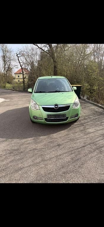 Gebraucht Opel Agila 65 PS (47 kW) 2008 Grün Kleinwagen