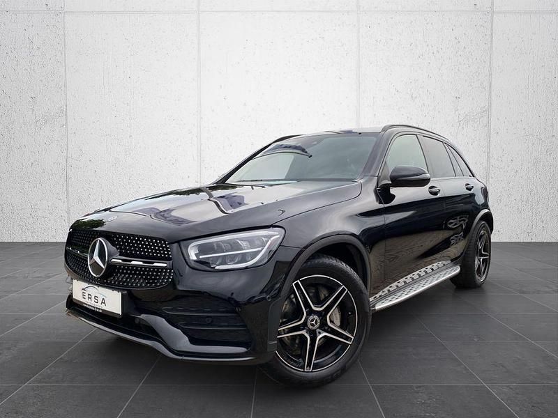 Schwarz Gebraucht 2019 Mercedes GLC220 AMG SUV | 35.999 € (Fairer Preis) - Bild 1/4