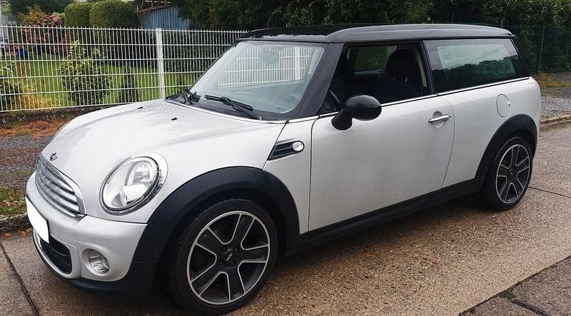 Silber Gebraucht 2012 Mini One Clubman Kombi | 5.999 € (Fairer Preis) - Bild 1/4