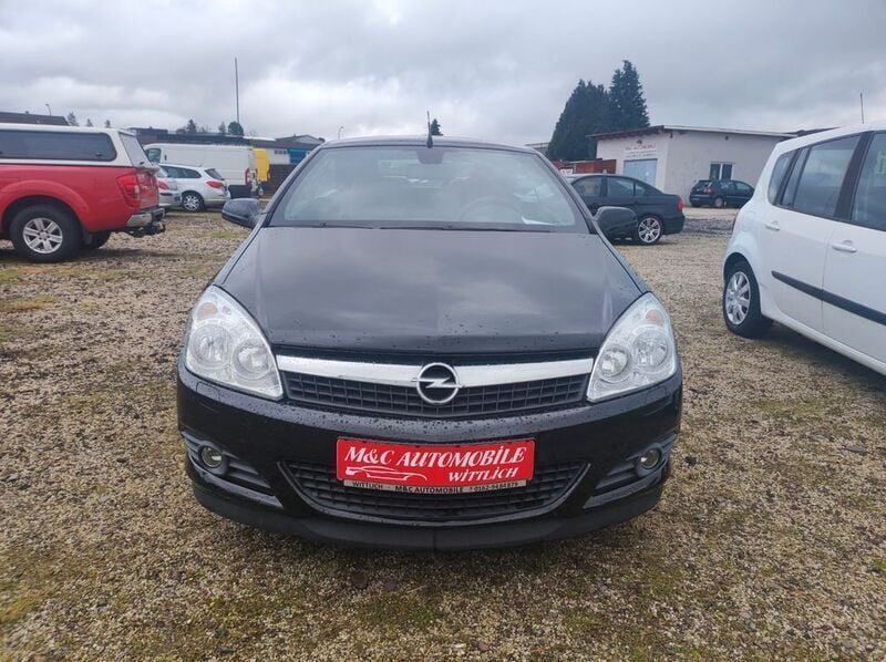 Gebraucht Opel Astra Cabriolet 140 PS (102 kW) 2009 Schwarz Cabrio