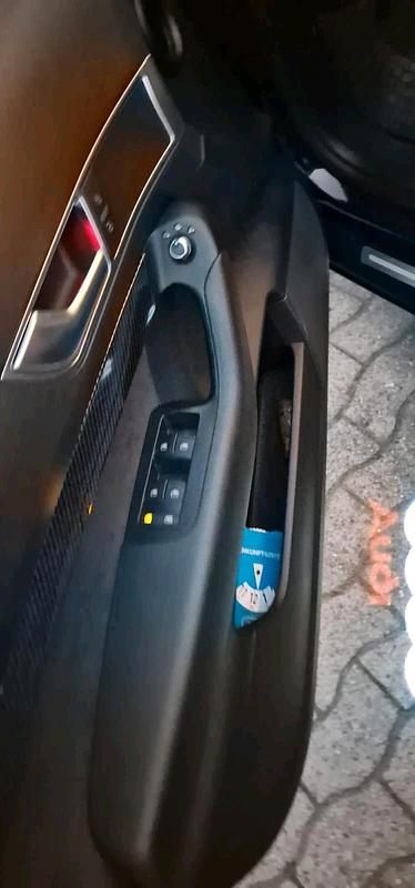 Schwarz Gebraucht 2010 Audi A6 Sport Kombi | 7.750 € (Etwas zu teuer) - Bild 1/4
