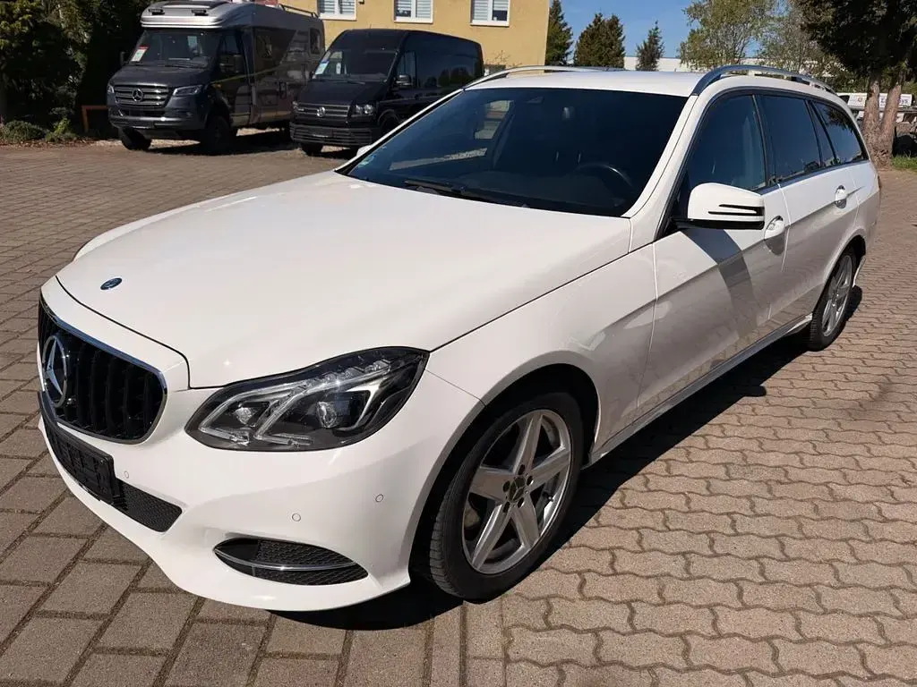 Second-hand Mercedes E250 204 CP (150 kW) 2014 Alb Break