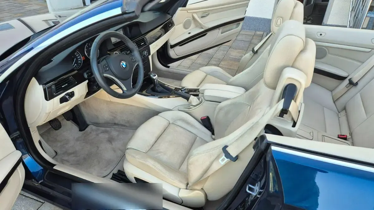 Gebraucht BMW 320 Cabriolet Exclusive 170 PS (125 kW) 2013 Blau Cabrio