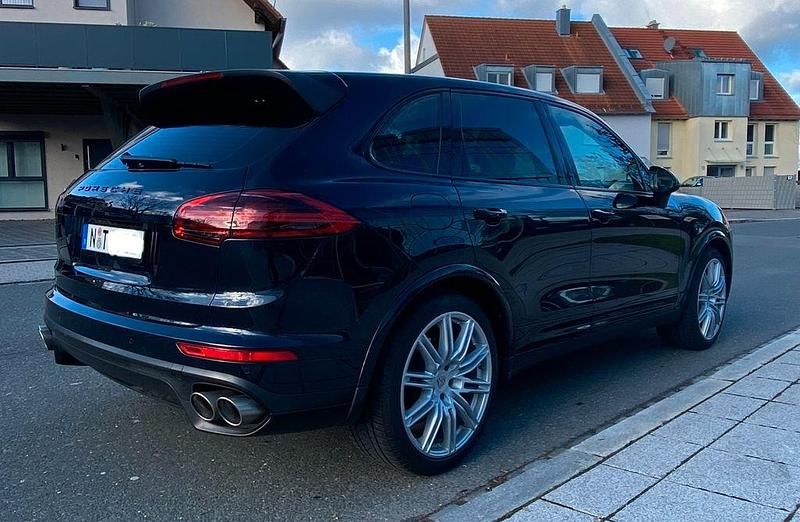 Gebraucht 2016 Porsche Cayenne S SUV | 37.900 € (Fairer Preis) - Bild 1/4