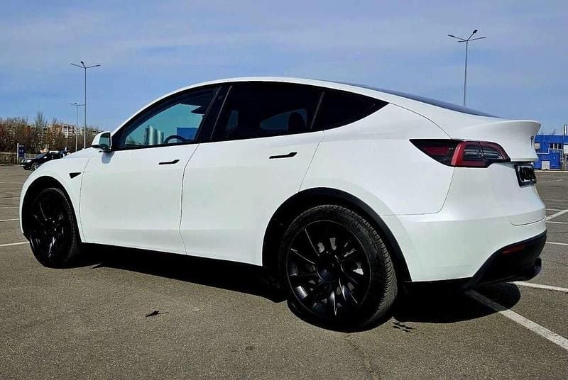 Gebraucht Tesla Model Y RWD 255 kW (347 PS) 2023 Weiß SUV