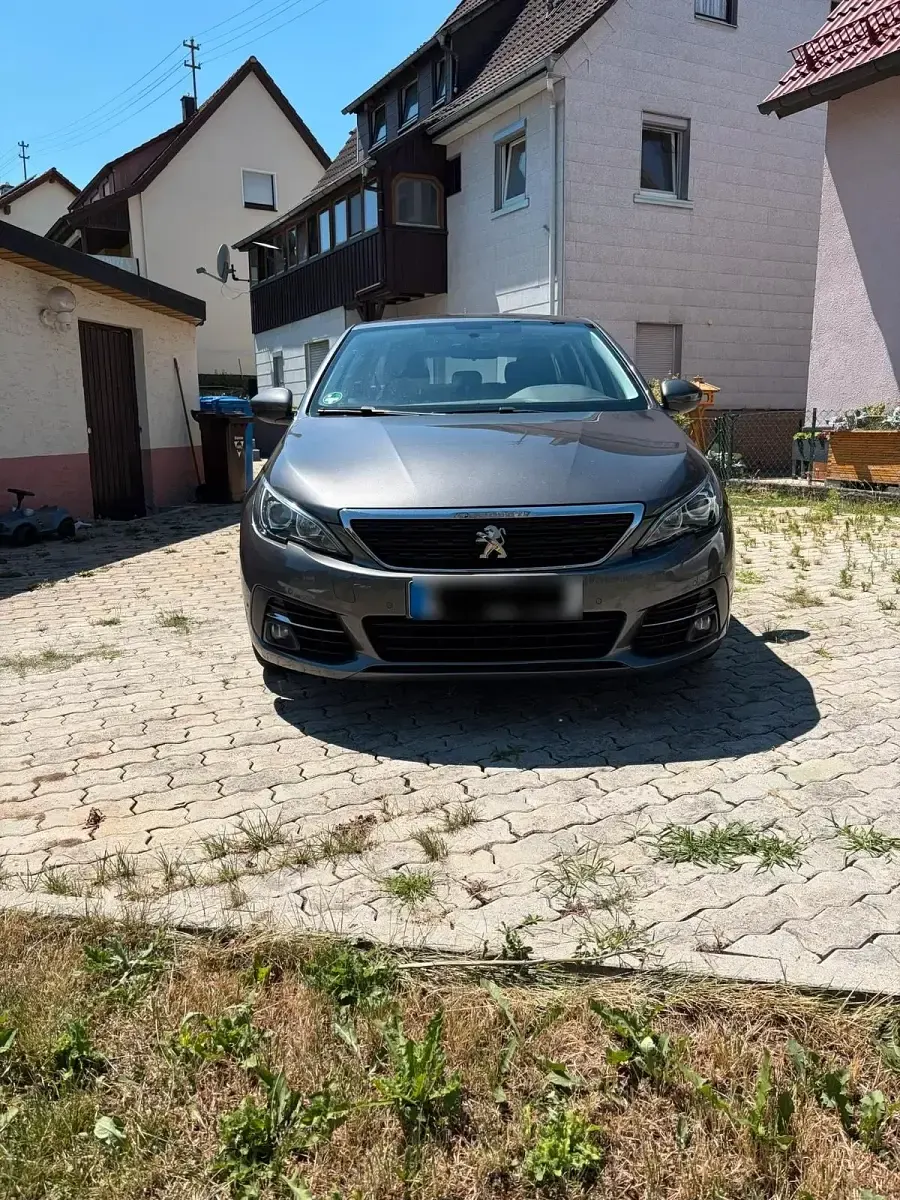 Gebraucht Peugeot 308 SW 138 PS (101 kW) 2017 Grau Kombi