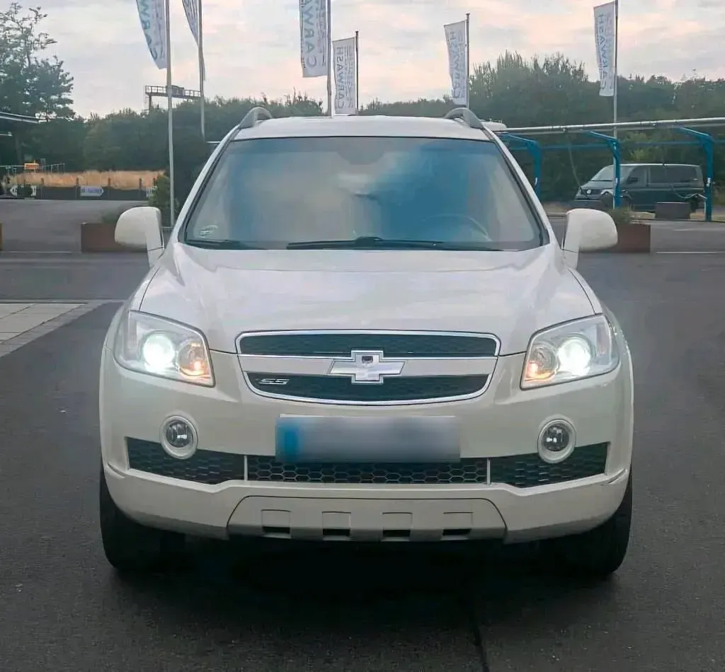 Gebraucht Chevrolet Captiva 150 PS (110 kW) 2008 Weiß SUV