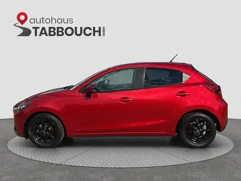 Gebraucht Mazda 2 75 PS (55 kW) 2016 Rot Limousine