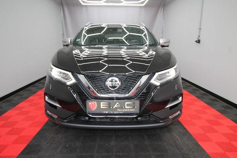 Gebraucht Nissan Qashqai 360º 159 PS (116 kW) 2019 Schwarz SUV