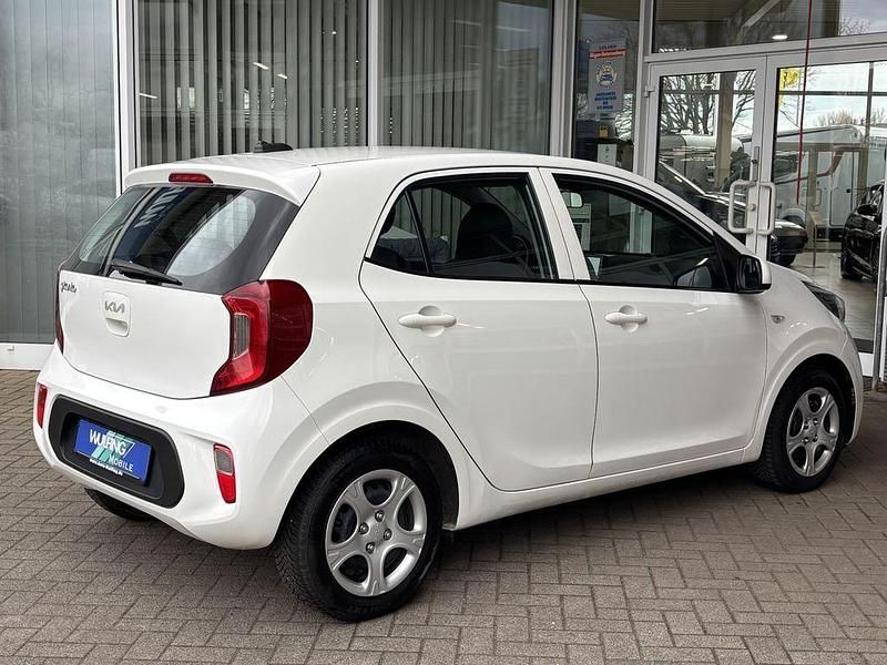 Gebraucht Kia Picanto Comfort 67 PS (49 kW) 2022 Weiß Kleinwagen