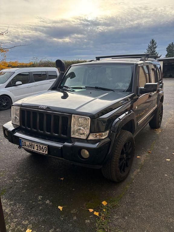 Schwarz Gebraucht 2008 Jeep Commander Overland SUV | 13.500 € (Fairer Preis) - Bild 1/4