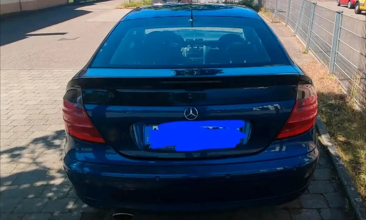 Gebraucht Mercedes C320 218 PS (160 kW) 2003 Coupé