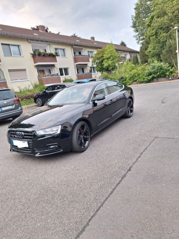 Schwarz Gebraucht 2012 Audi A5 Sportback Limousine | 11.999 € (Guter Preis) - Bild 1/4