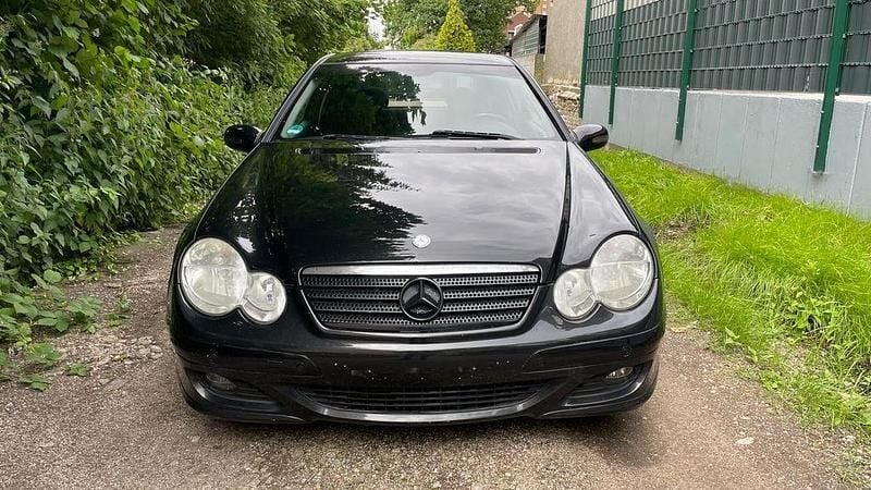 Gebraucht Mercedes CL200 150 PS (110 kW) 2006 Schwarz Coupé