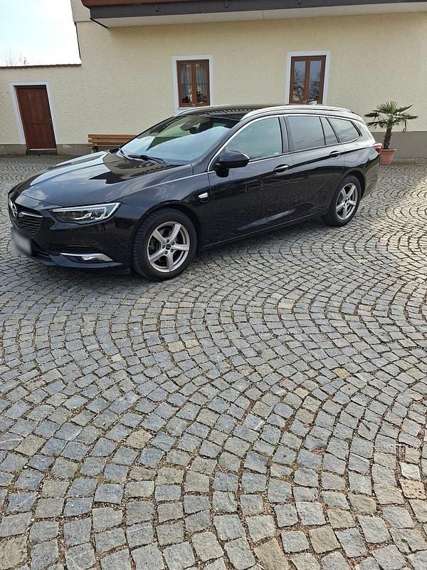 Gebraucht Opel Insignia 170 PS (125 kW) 2018 Schwarz Kombi