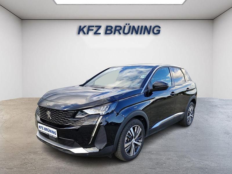 Perla nera schwarz metalli (metallic) Gebraucht 2024 Peugeot 3008 GT SUV | 23.880 € (Fairer Preis) - Bild 1/4