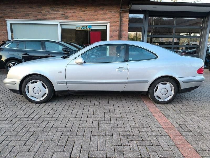 Gebraucht Mercedes CLK200 Elegance 136 PS (100 kW) 1999 Coupé