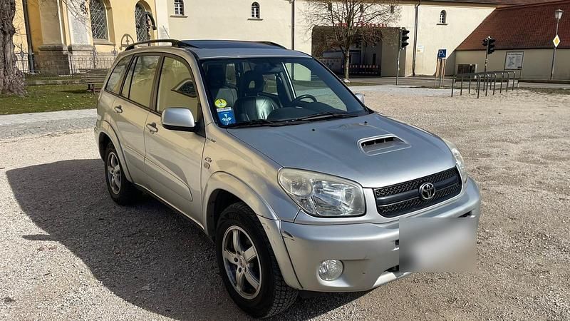Gebraucht Toyota RAV4 120 PS (88 kW) 2004 Silber SUV