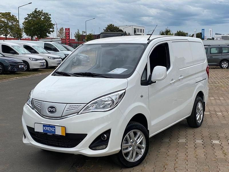 Weiß Neu 2025 BYD ETP3 Van / Kleinbus | 18.990 € - Bild 1/3