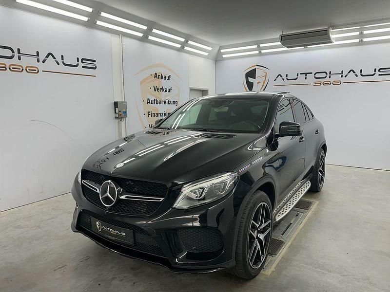 Schwarz Gebraucht 2016 Mercedes GLE350 AMG Coupé | 34.990 € (Fairer Preis) - Bild 1/4