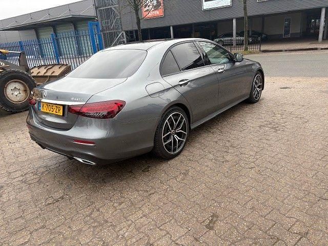 Gebraucht Mercedes E400 330 PS (242 kW) 2020 Limousine