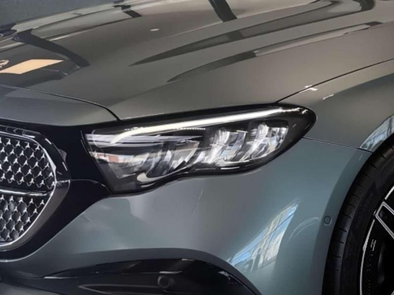 Gebraucht Mercedes E300 AMG 313 PS (230 kW) 2024 Silber Limousine