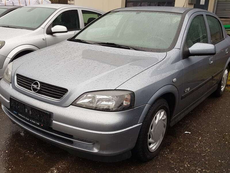Lichtsilber Gebraucht 2003 Opel Astra Njoy Limousine | 1.490 € (Fairer Preis) - Bild 1/4