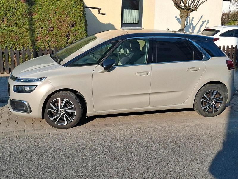 Gebraucht Citroën C4 Picasso 96 PS (70 kW) 2019 Beige Van / Kleinbus
